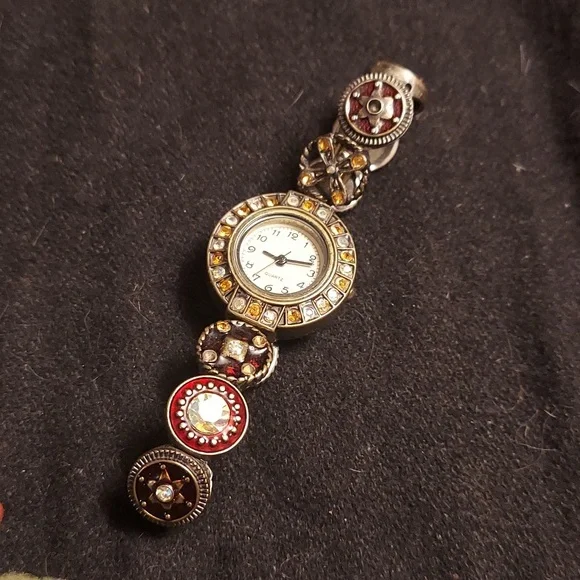 Vintage Avon Bejeweled Stretch Quartz Watch - Picture 1 of 6